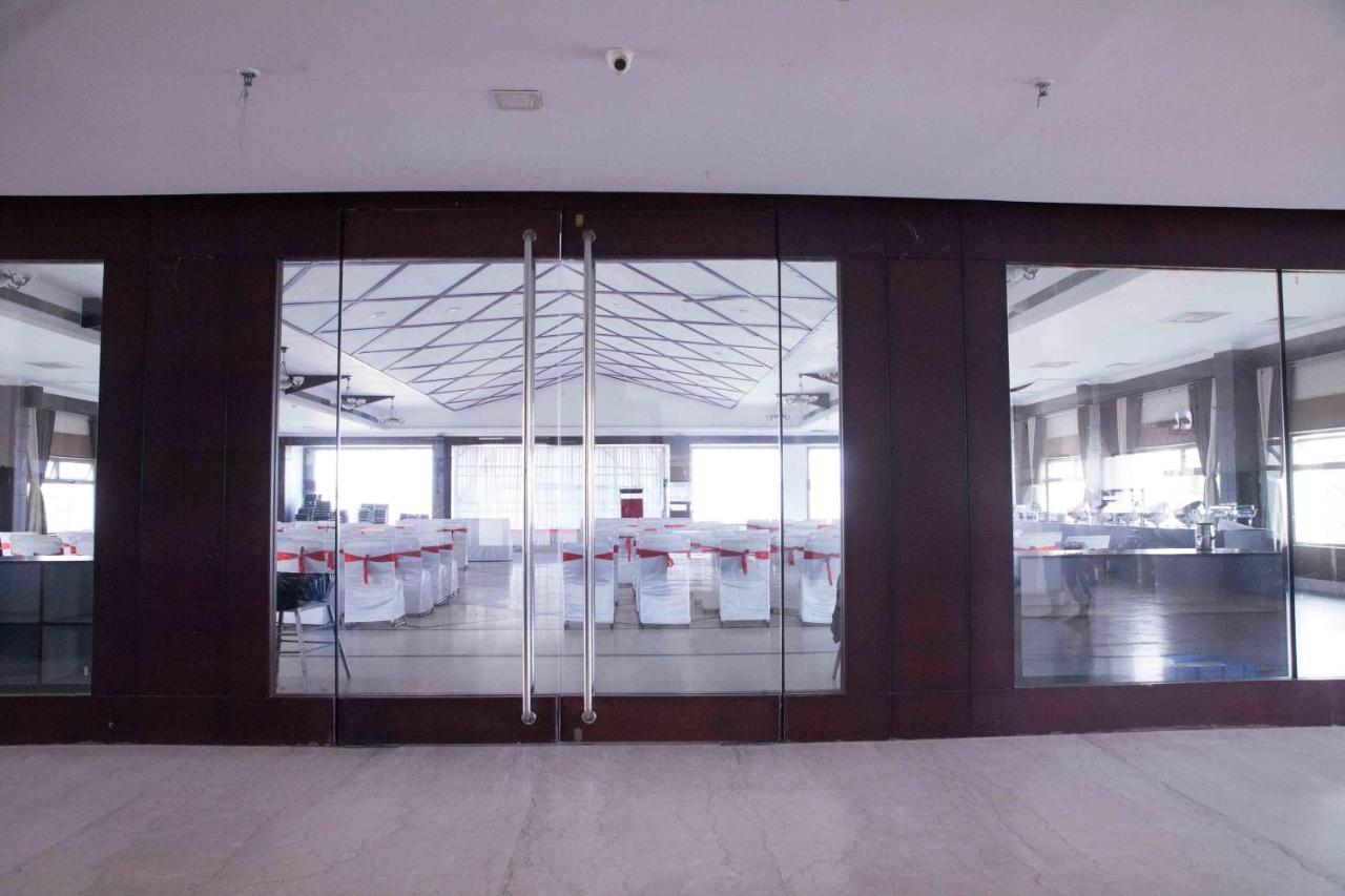 Hotel Central Park Siliguri Exterior photo