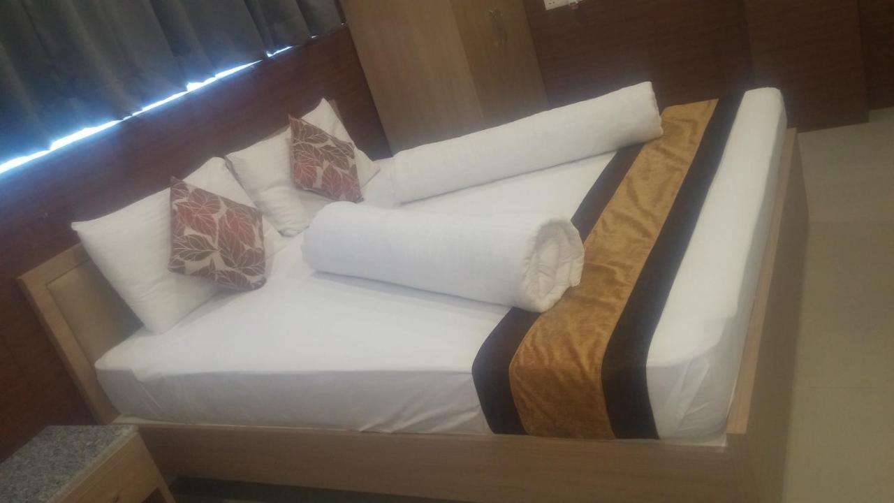 Hotel Central Park Siliguri Exterior photo
